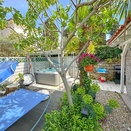 Beachfront House With Private Jacuzzi And Garden Zadar Exterior foto